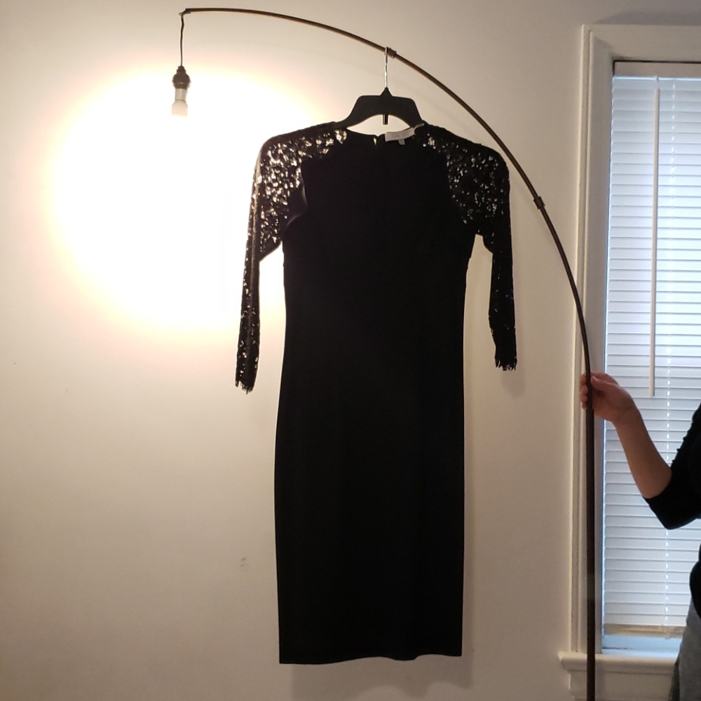 Teri jon womens dress  new without tags